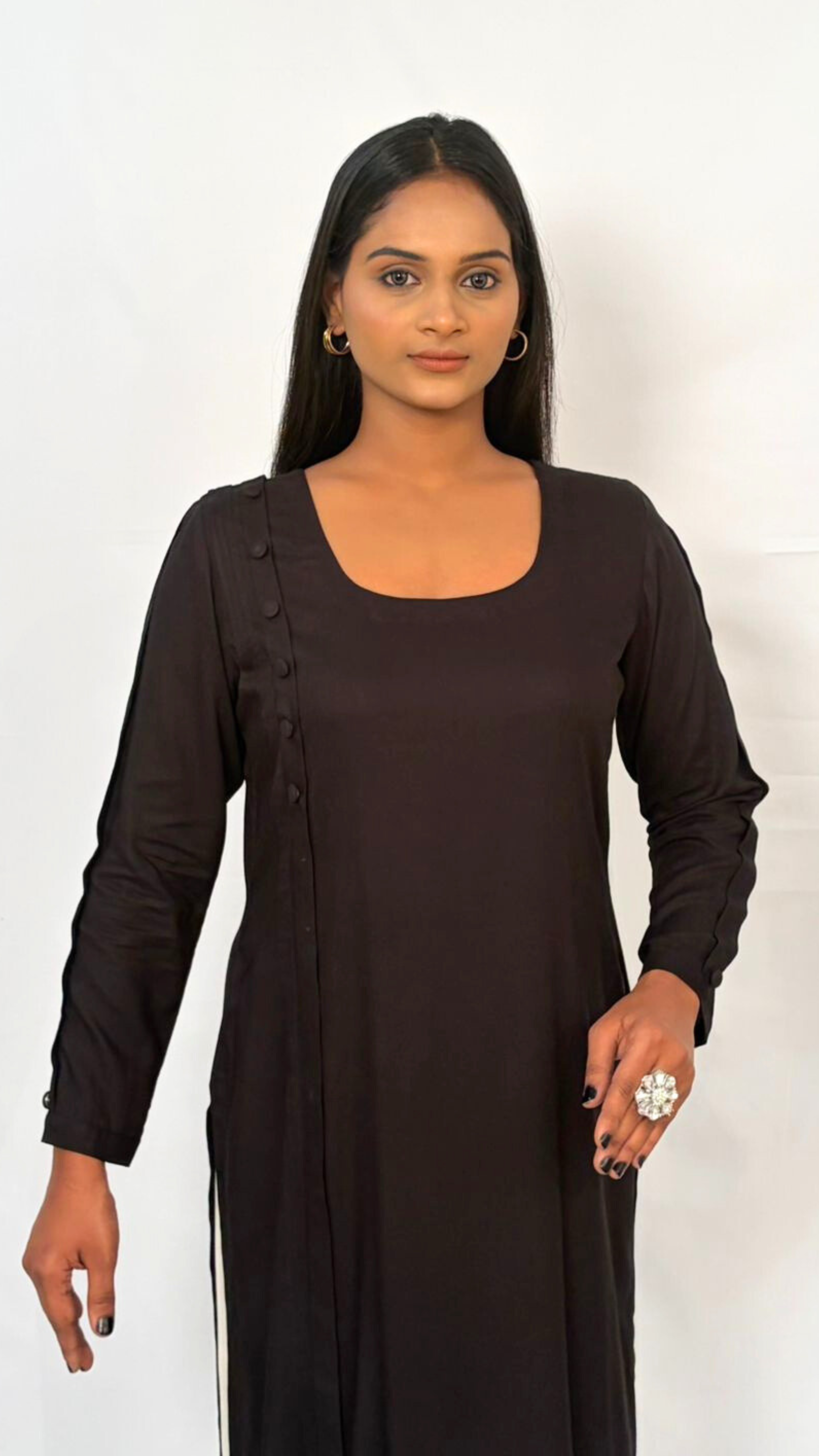 Black Kurti